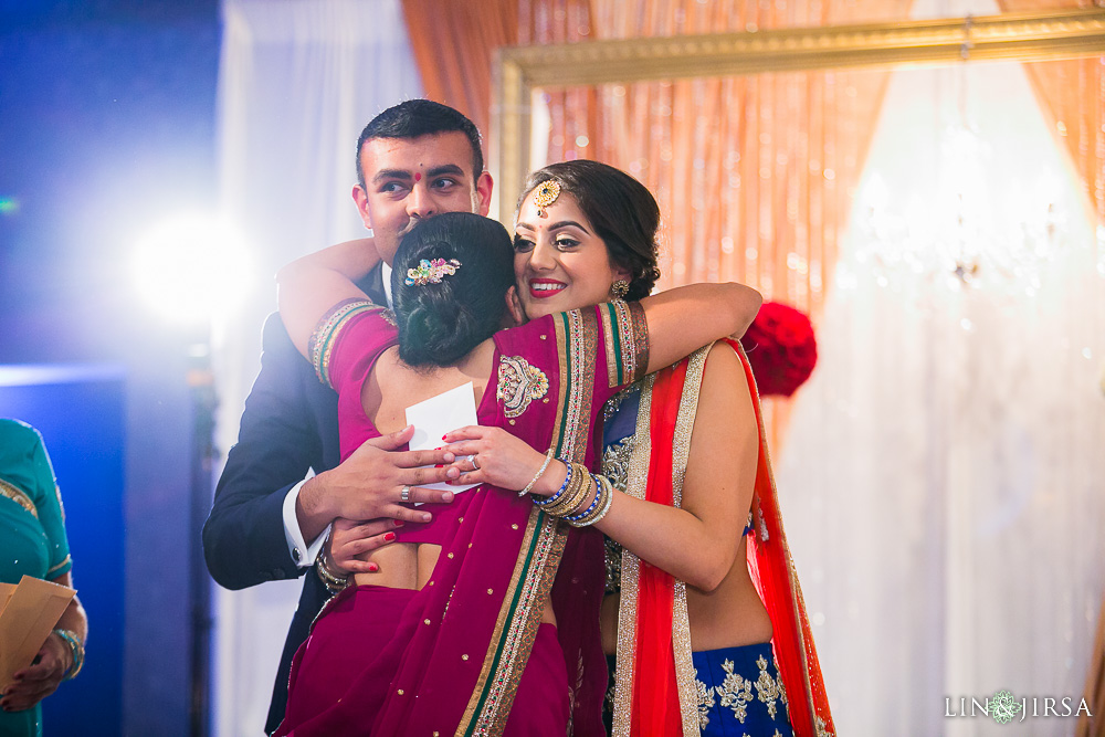 26-irvine-marriott-hotel-indian-wedding-photographer