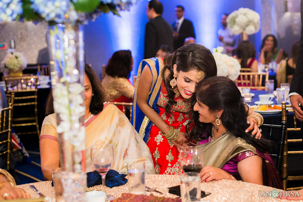 30-irvine-marriott-hotel-indian-wedding-photographer