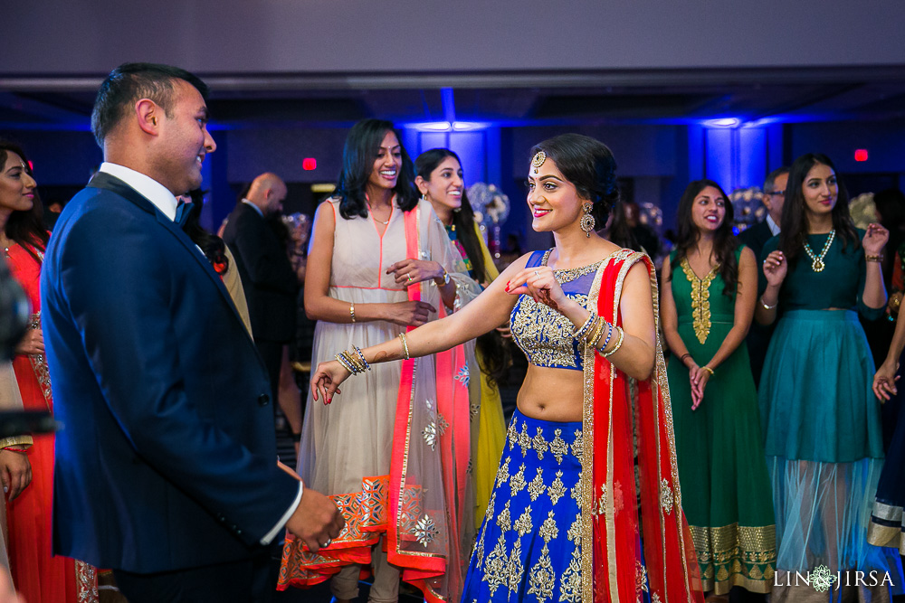 34-irvine-marriott-hotel-indian-wedding-photographer