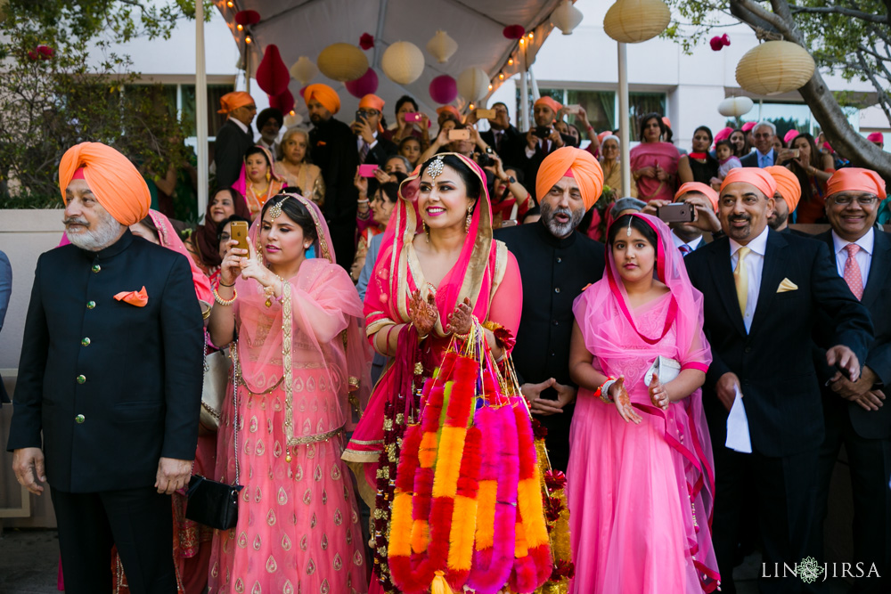 20-Hilton-Glendale-Los-Angeles-Sikh-Wedding-Photography