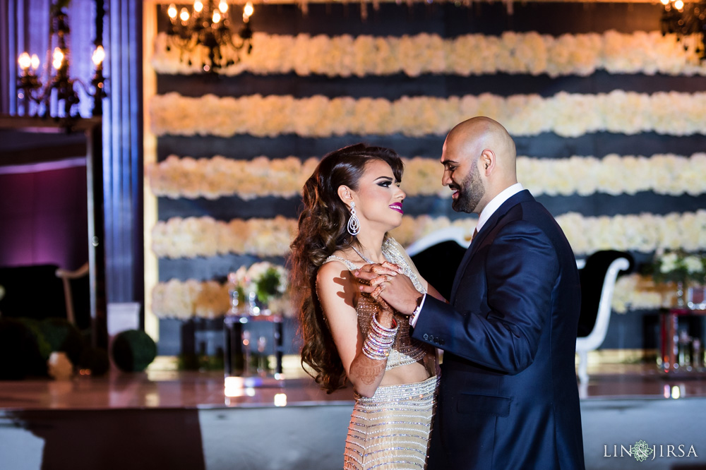 20-Hilton-Universal-Los-Angeles-Indian-Wedding-Reception-Photography