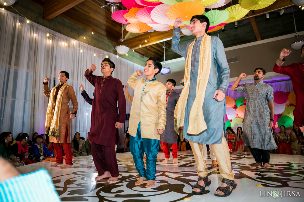 28-agoura-hills-calabasas-community-center-ca-indian-wedding-photography