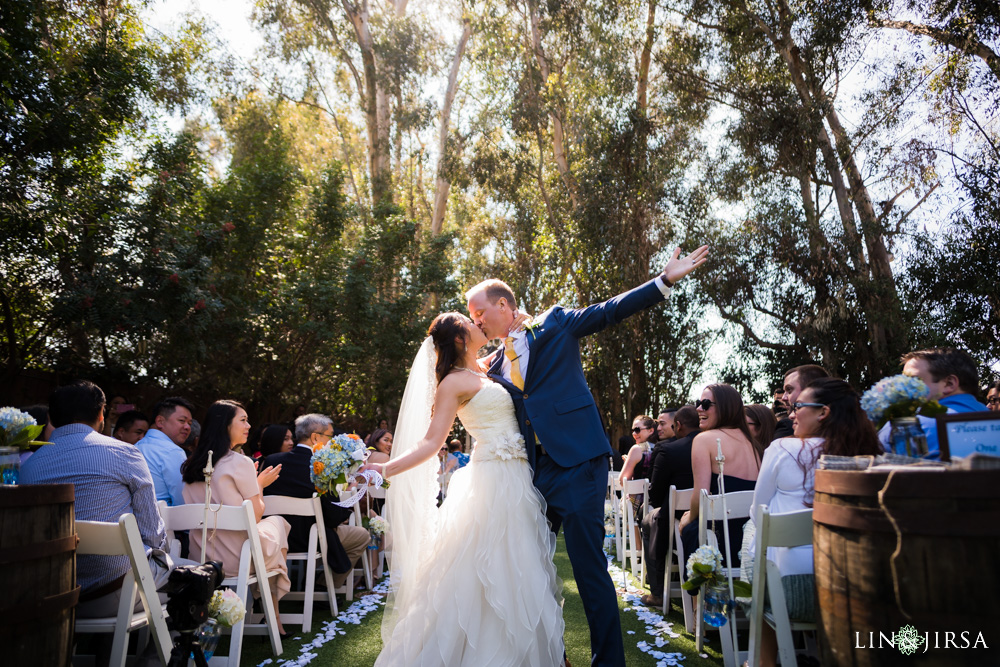 26-twin-oaks-garden-estate-san-marcos-wedding-photographer