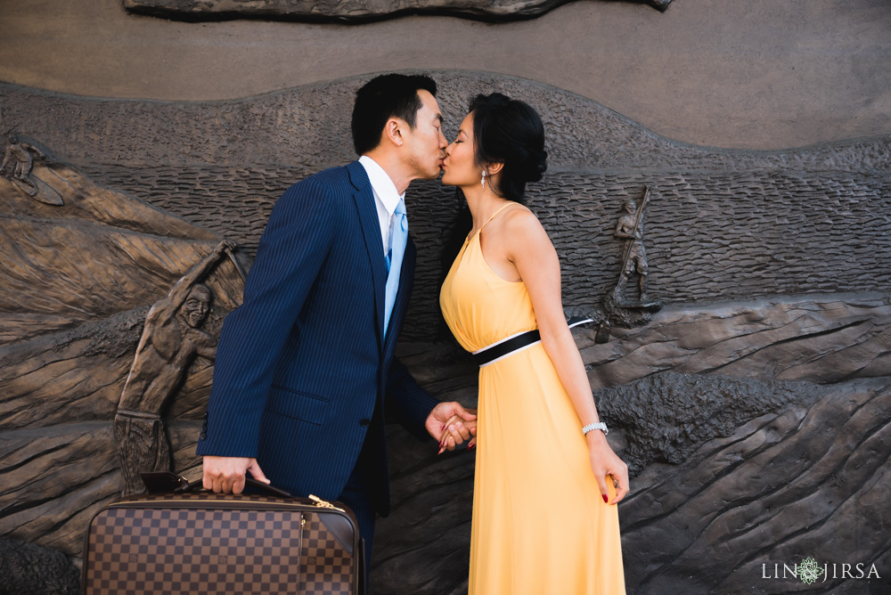 13-orange-county-beach-engagement-photographer