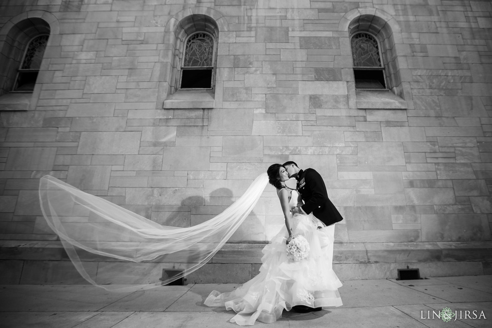 17-millennium-biltmore-hotel-los-angeles-wedding-photographer