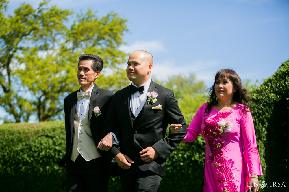 18_MJ_Oak_Farm_Vineyard_Lodi_Wedding_Photography