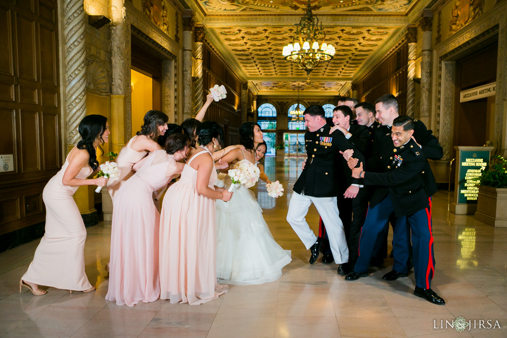 27-millennium-biltmore-hotel-los-angeles-wedding-photographer