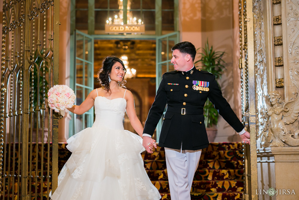 32-millennium-biltmore-hotel-los-angeles-wedding-photographer