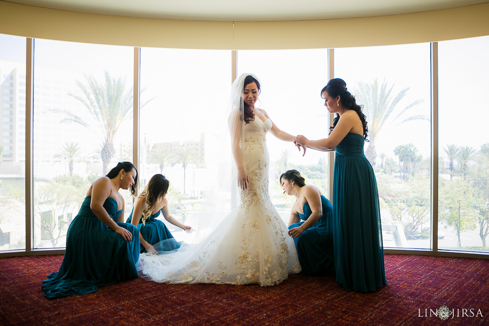 0159-ML-Crystal-Cathedral-Mon-Amour-Banquet-Orange-County-Wedding-Photography_