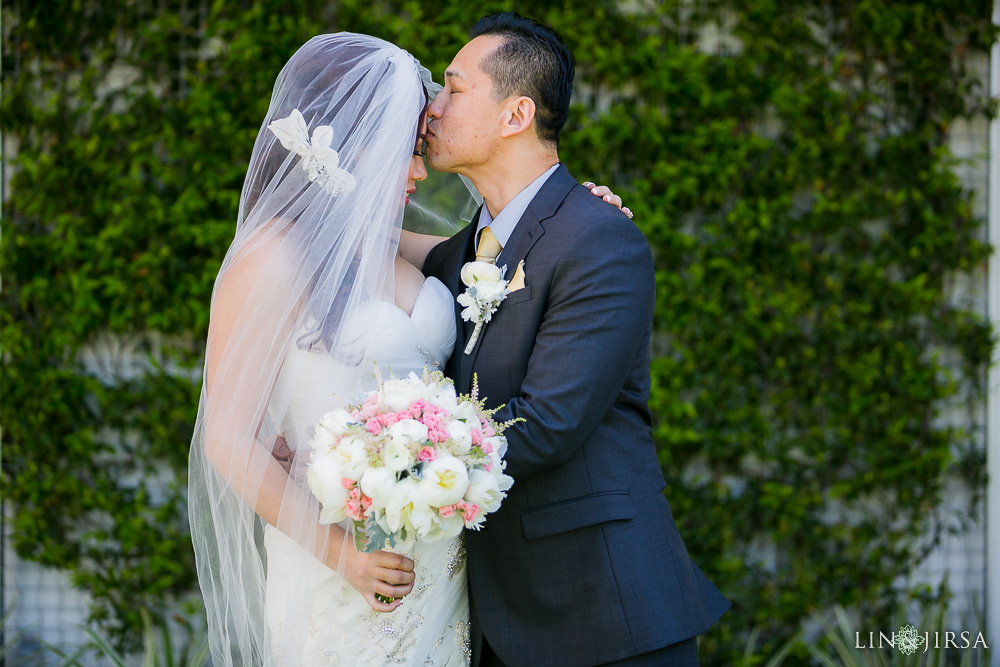 0223-ML-Crystal-Cathedral-Mon-Amour-Banquet-Orange-County-Wedding-Photography_