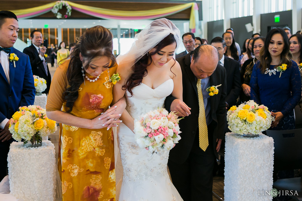 0262-ML-Crystal-Cathedral-Mon-Amour-Banquet-Orange-County-Wedding-Photography_