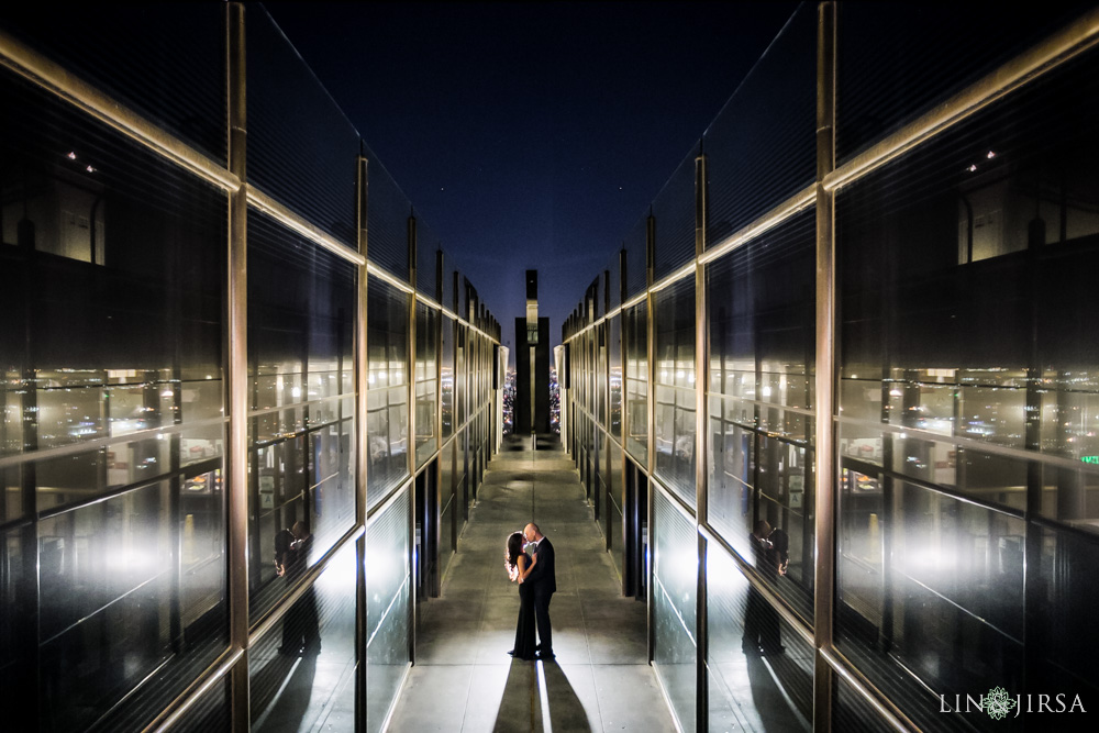 18-chapman-plaza-griffith-observatory-los-angeles-engagement-photographer