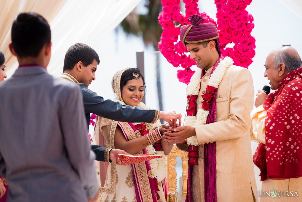 28-crowne-plaza-redondo-beach-indian-wedding-photographer