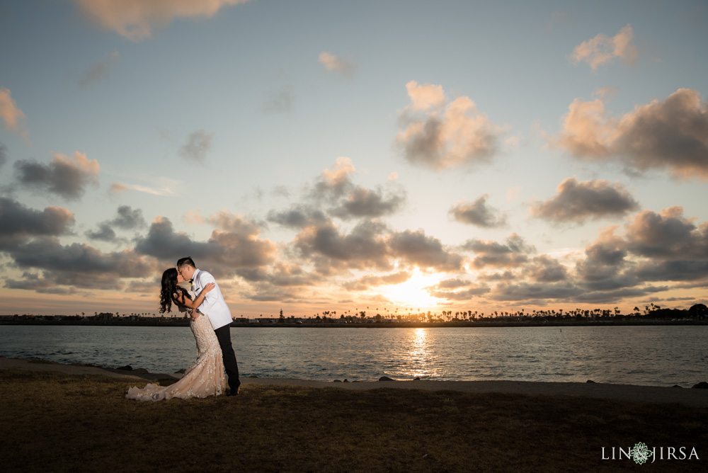 0696-JJ-San-Diego-Hyatt-Regency-Wedding-Photography