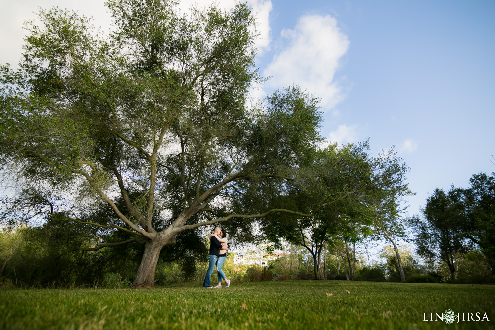 08Newport-Beach-Park-Engagement-Photography