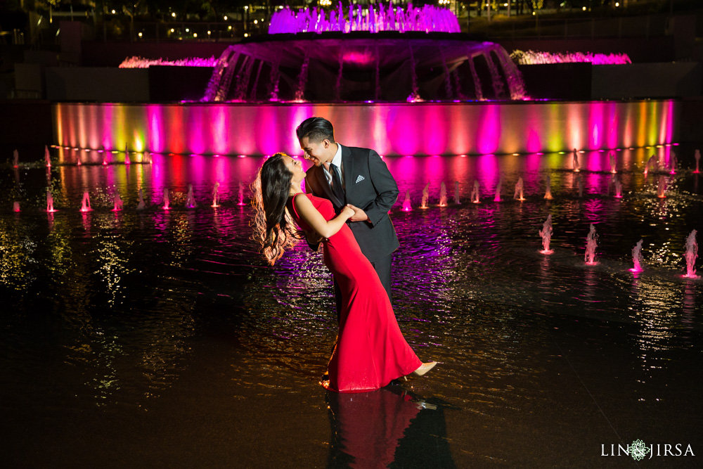 11-Downtown-Los-Angeles-Engagement-Photography