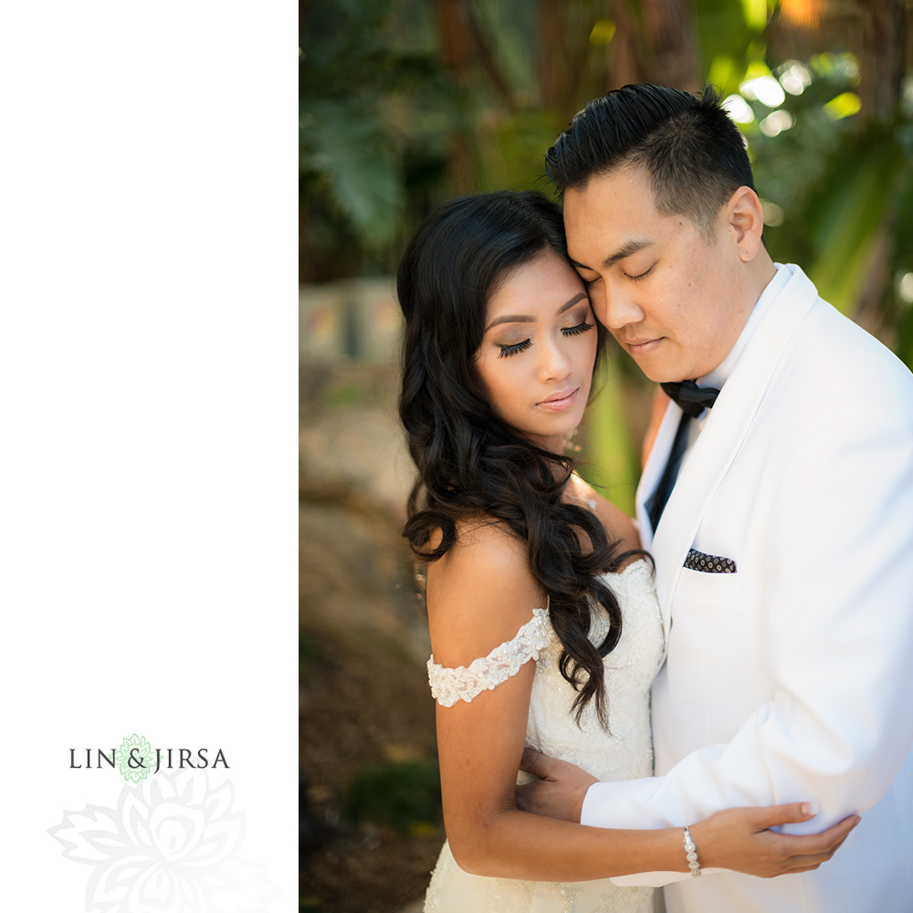 16-San-Diego-Hyatt-Regency-Wedding-Photography