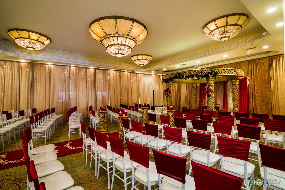 35-Brandview-Ballroom-Glendale-Wedding-Photography