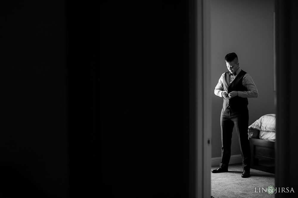 05-the-colony-house-anaheim-wedding-photographer-getting-ready