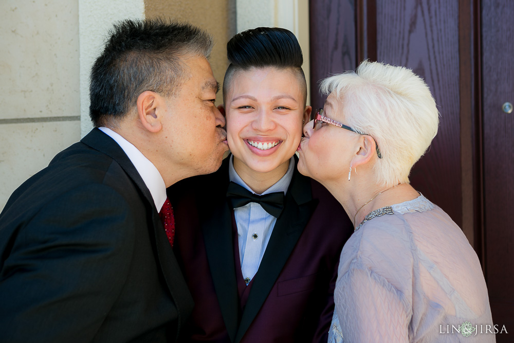 09-the-colony-house-anaheim-wedding-photographer-getting-ready