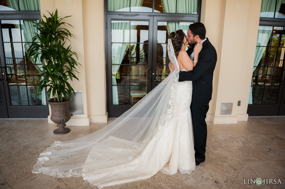 09-trump-national-golf-club-rancho-palos-verdes-wedding-photographer-first-look