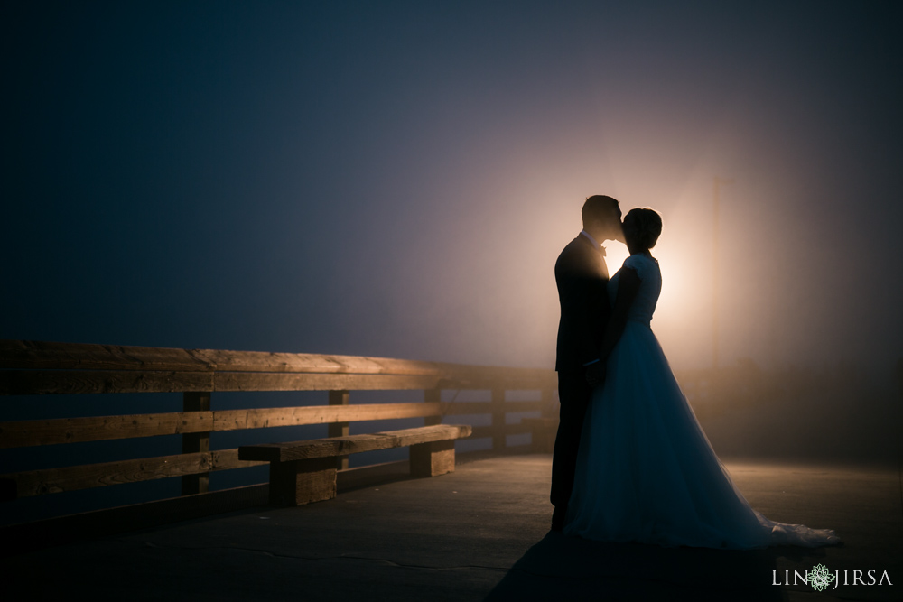 12-newport-beach-temple-couple-session-orange-county