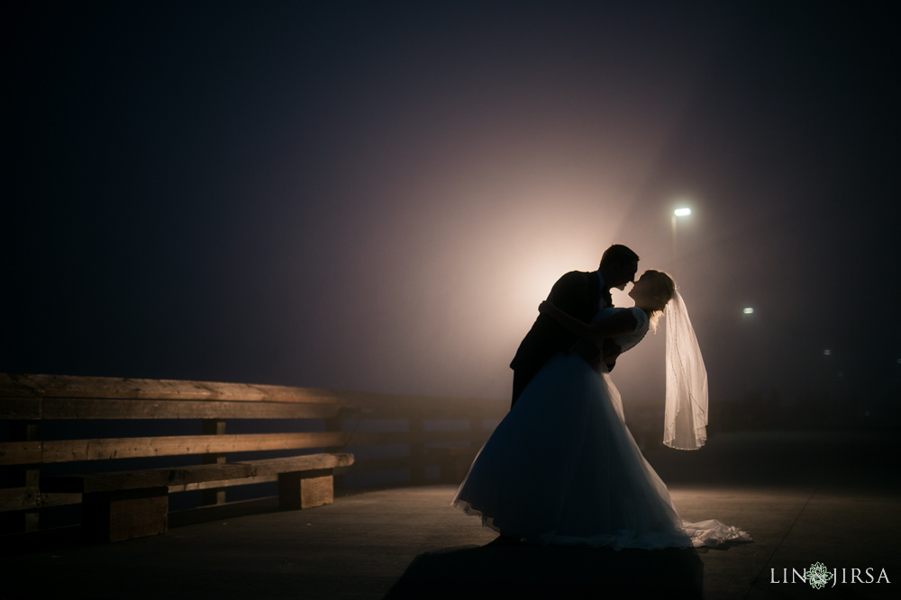 14-newport-beach-temple-couple-session-orange-county