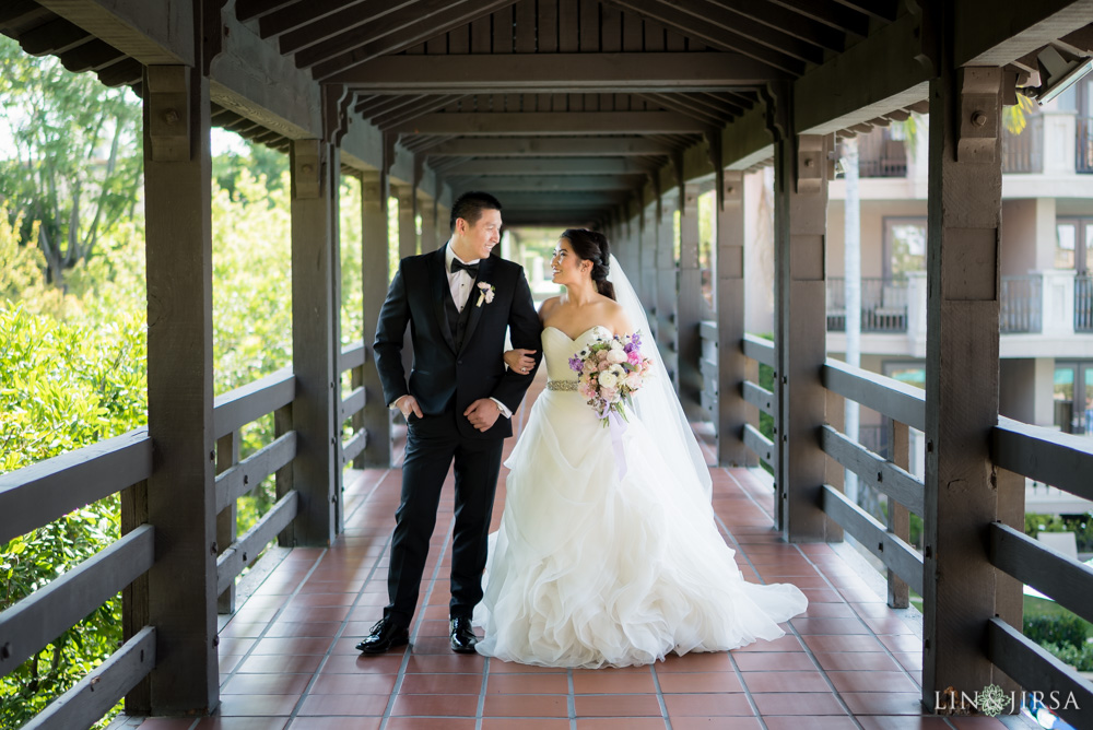 14-the-langham-pasadena-wedding-photographer-first-look-couple-session