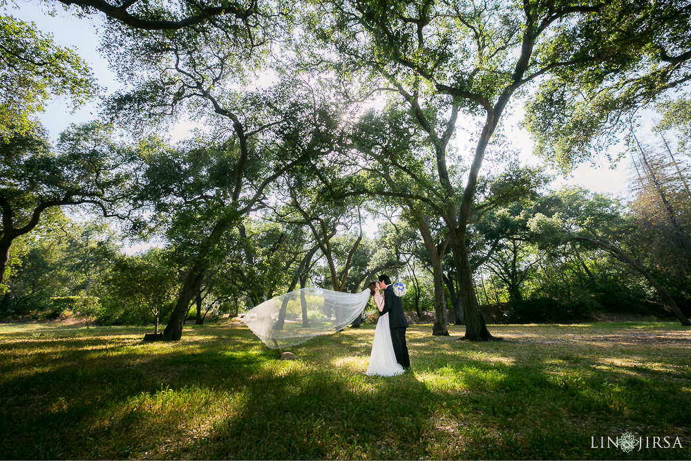 18-descano-gardens-los-angeles-wedding-photographer-first-look-couple-session-photos