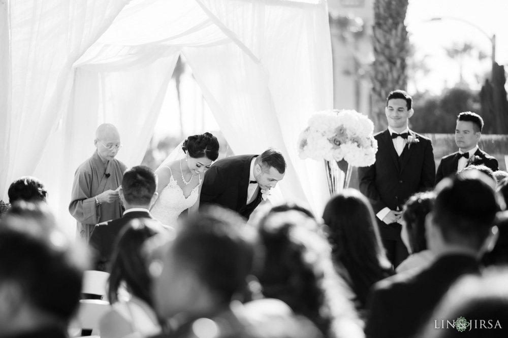 21-Hyatt-Regency-Huntington-Beach-Wedding-Photography