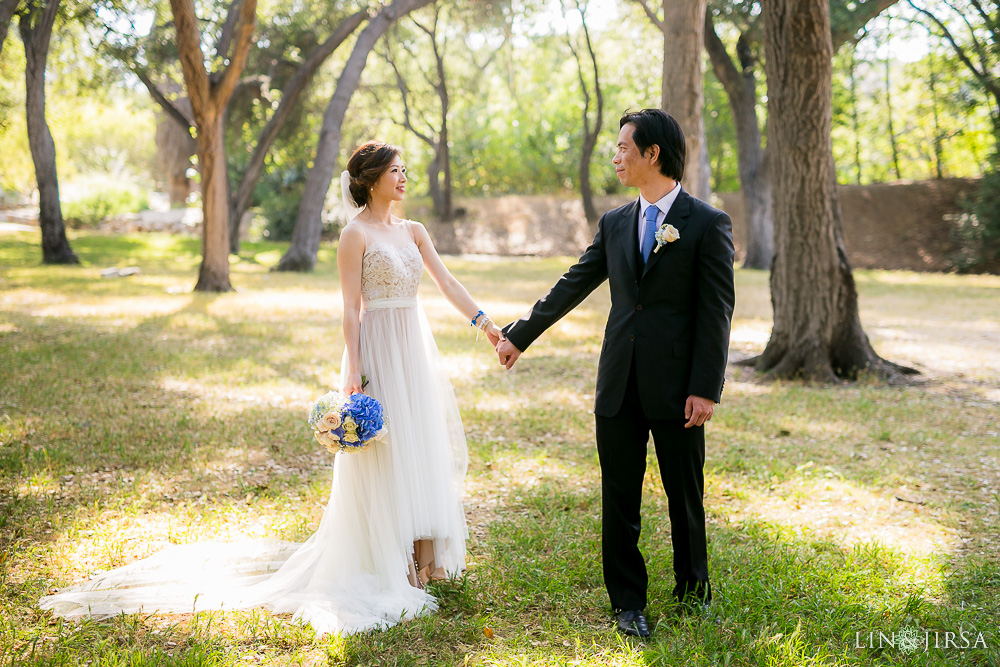21-descano-gardens-los-angeles-wedding-photographer-first-look-couple-session-photos