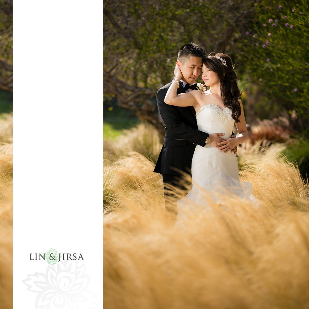 23-vellano-country-club-chino-hills-wedding-photographer-first-look-couple-session