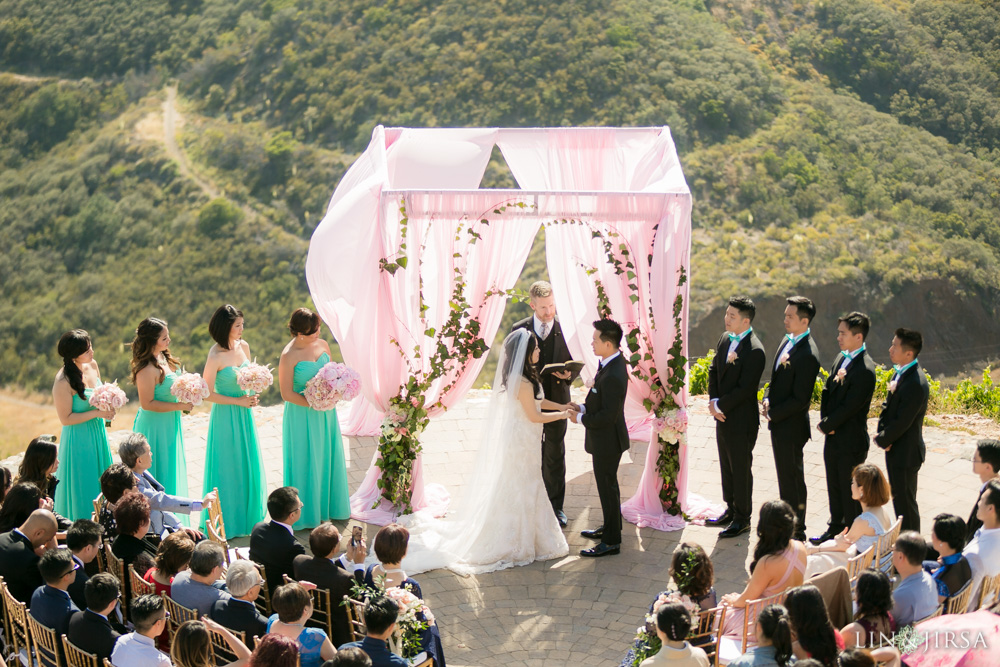 24-malibu-rocky-oaks-estate-vineyards-malibu-wedding-photographer-wedding-ceremony