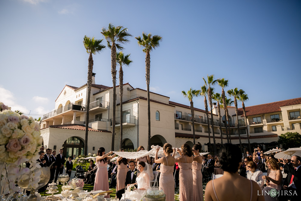 25-hyatt-huntington-beach-wedding-photographer-wedding-ceremony