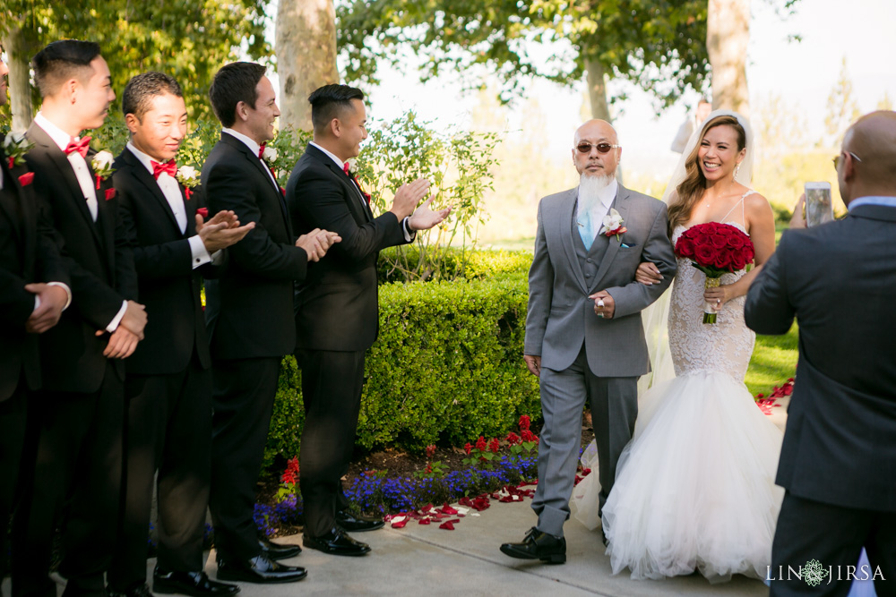 26-summit-house-fullerton-wedding-photographer-wedding-ceremony