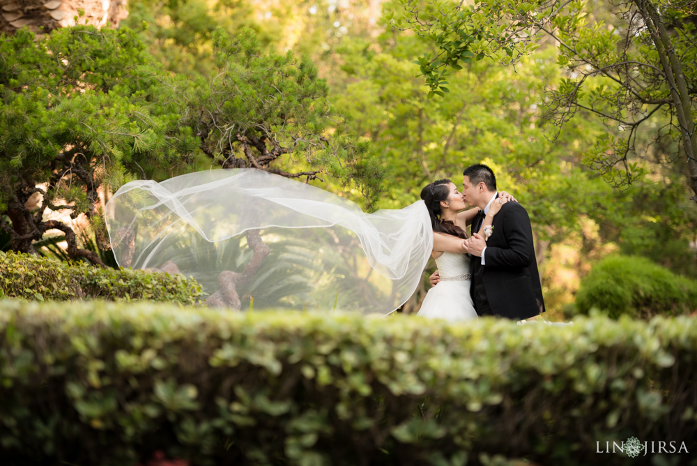 26-the-langham-pasadena-wedding-photographer-wedding-ceremony