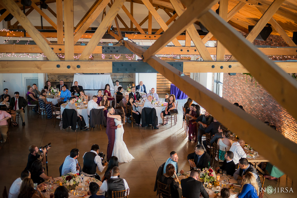 34-the-colony-house-anaheim-wedding-photographer-wedding-reception