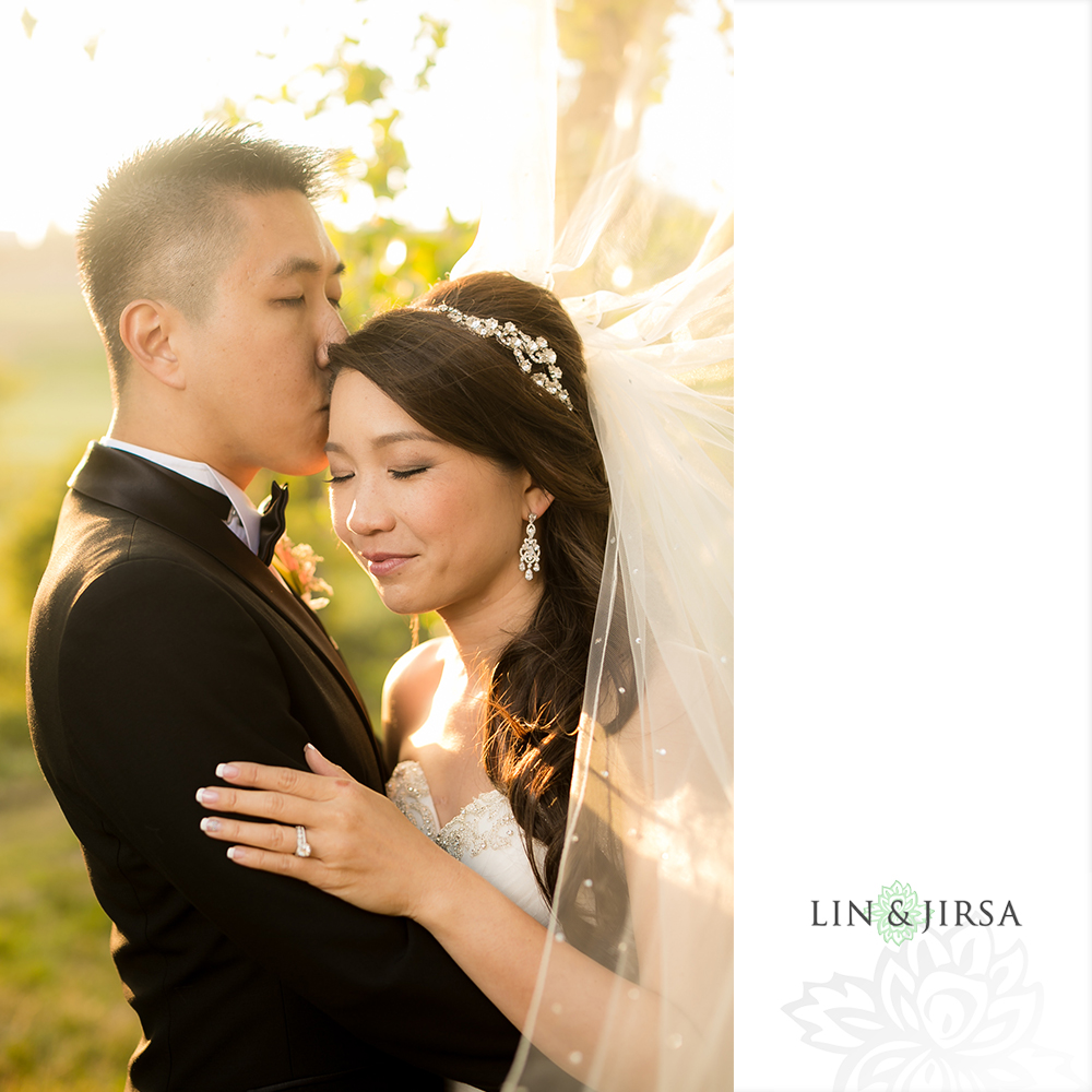 35-vellano-country-club-chino-hills-wedding-photographer-couple-session