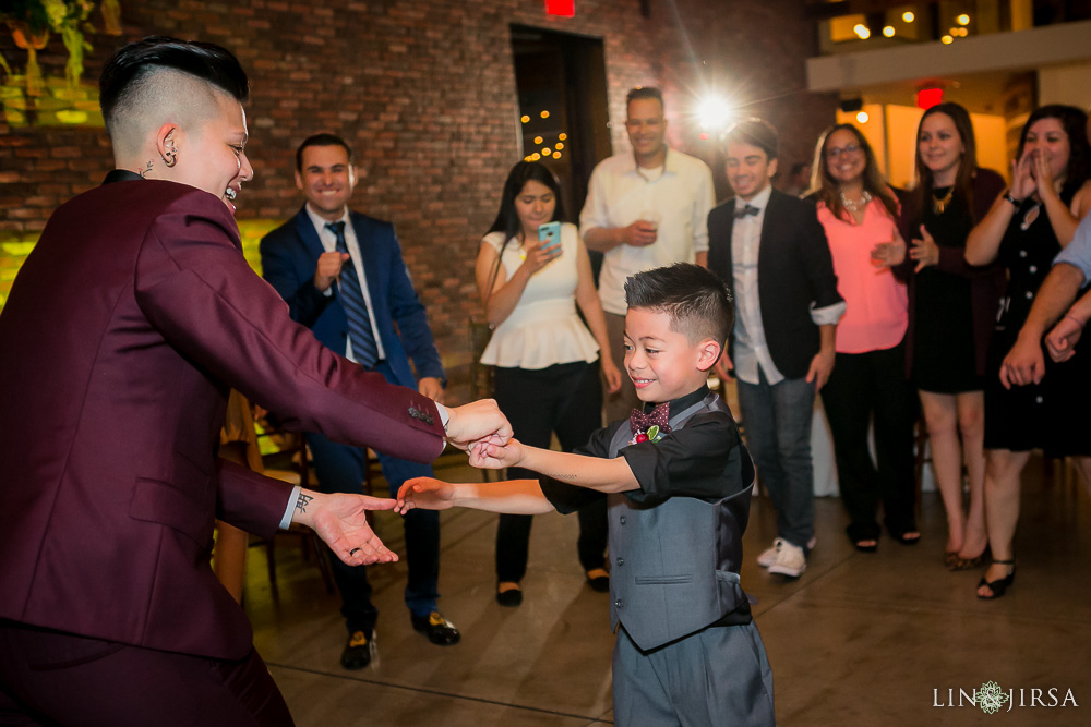 42-the-colony-house-anaheim-wedding-photographer-wedding-reception