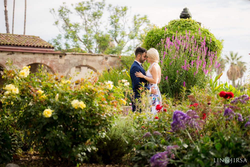 0046-RA-Orange-County-Estate-Victoria-Beach-Engagement-Photography