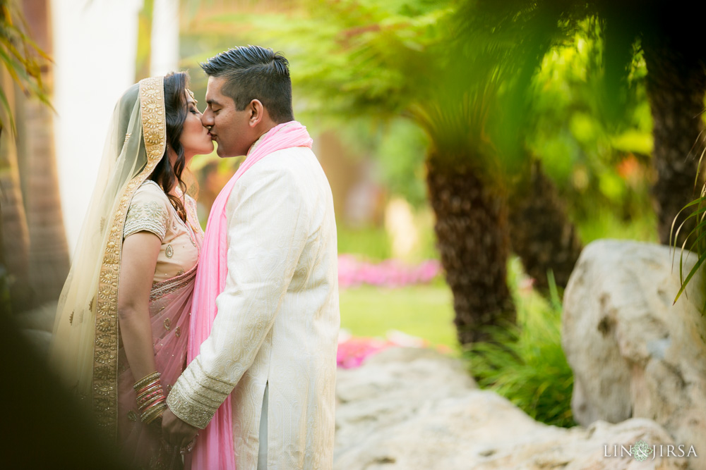 10-Hyatt-Regency-Huntington-Beach-Wedding-Photography