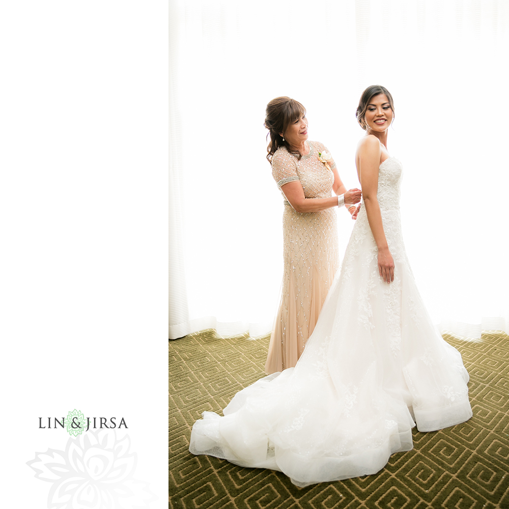 27-Hyatt-Regency-Huntington-Beach-Wedding-Photography