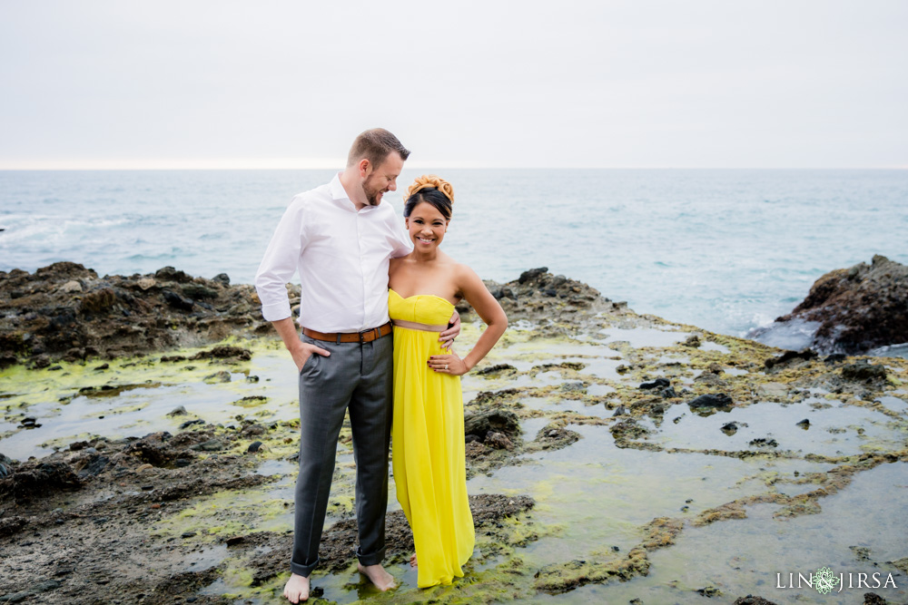 0011-cc-victoria-beach-engagement-photography