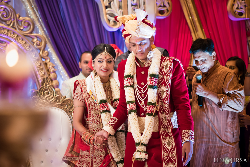 22-sheraton-tysons-hotel-virginia-washington-dc-indian-wedding-photography