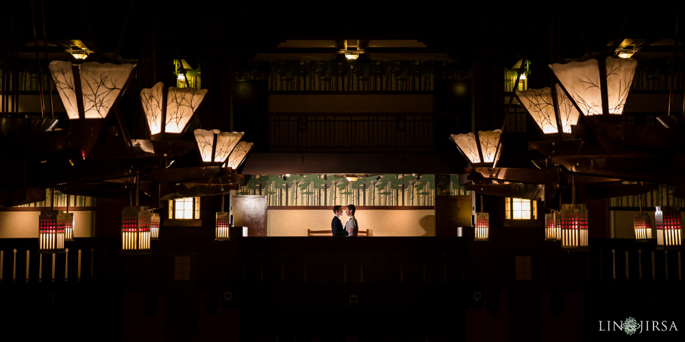 27-disney-grand-californian-hotel-anaheim-wedding-photographer