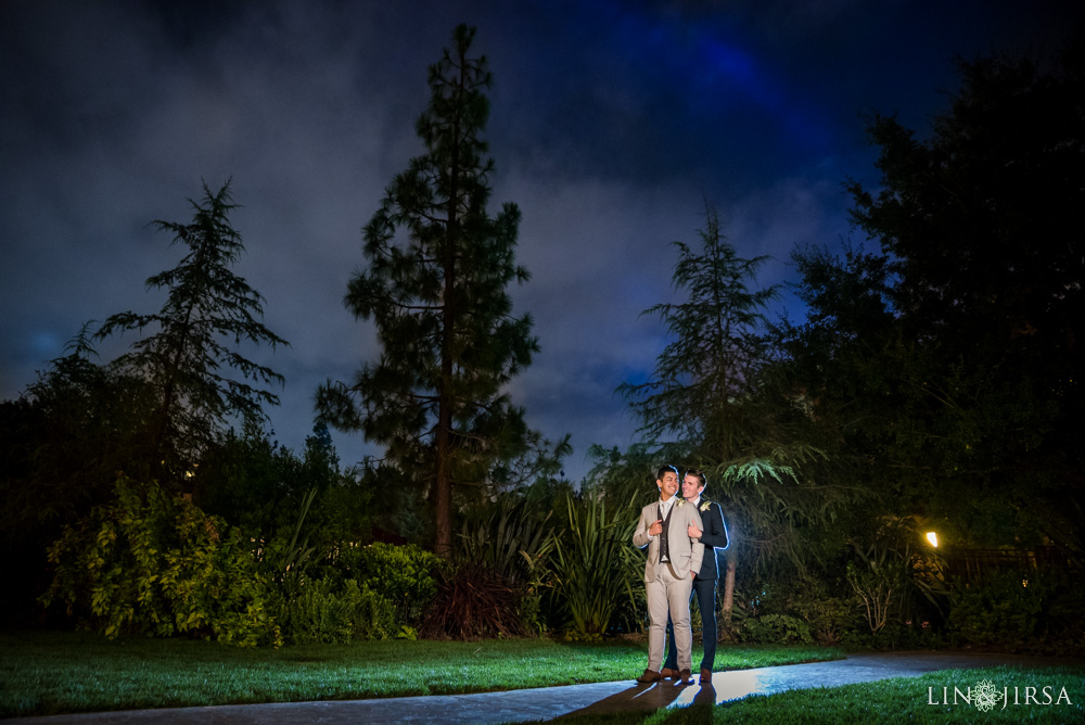 28-disney-grand-californian-hotel-anaheim-wedding-photographer