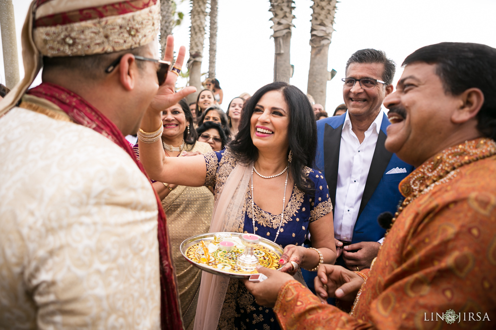 09-hotel-casa-del-mar-indian-wedding-photography