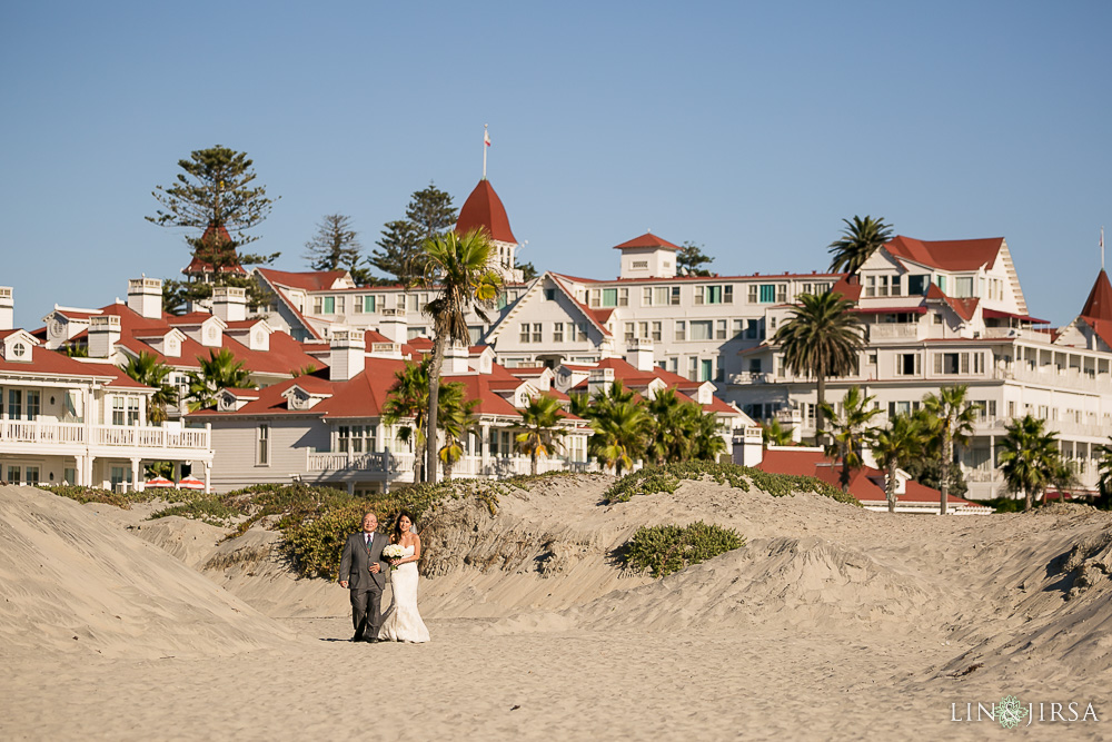 14-coronado-island-marriott-san-diego-wedding-photography