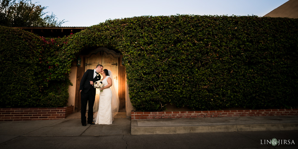 16-the-hacienda-santa-ana-wedding-photography