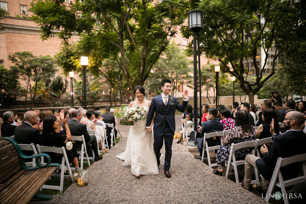 18-cafe-pinot-downtown-los-angeles-wedding-photography
